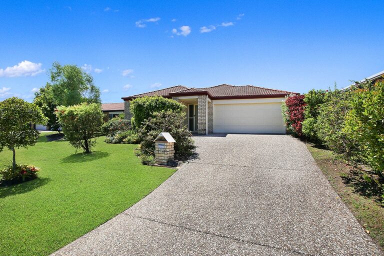 Family home on a landscaped Currimundi block