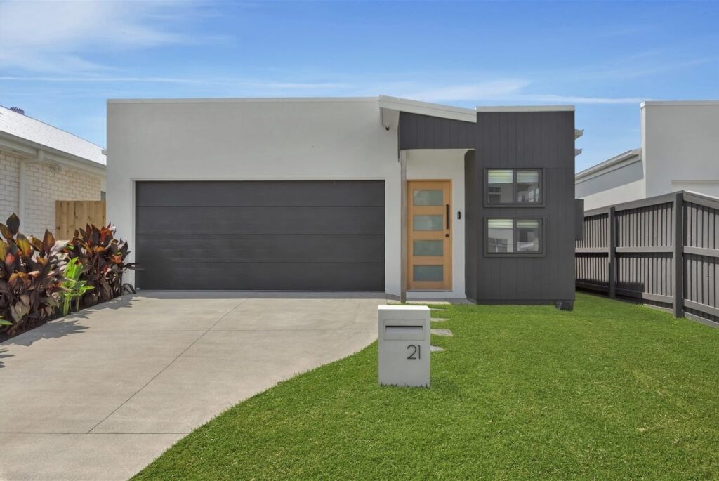 21 Cadenza Way, Palmview