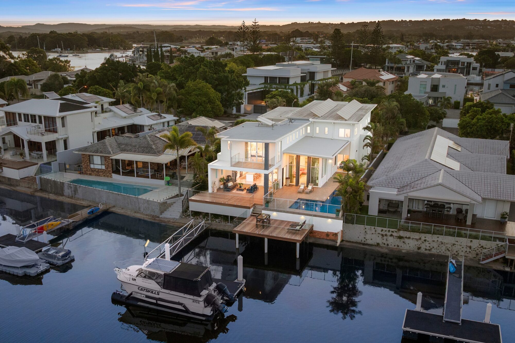 THE ELITE EDIT 09/26 cover: 27 Mooloolah Drive, Minyama
