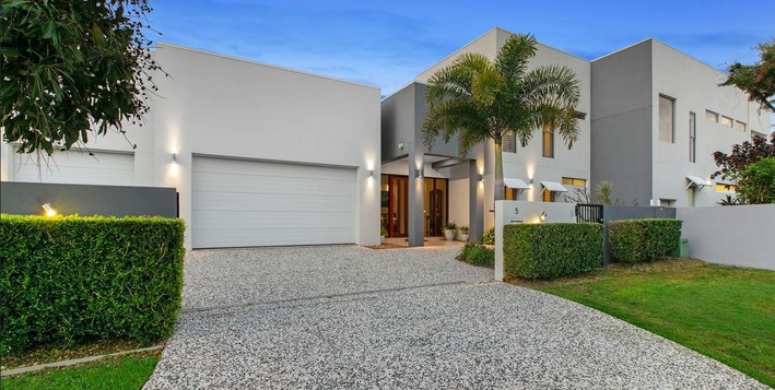 5 ANTIGUA COURT