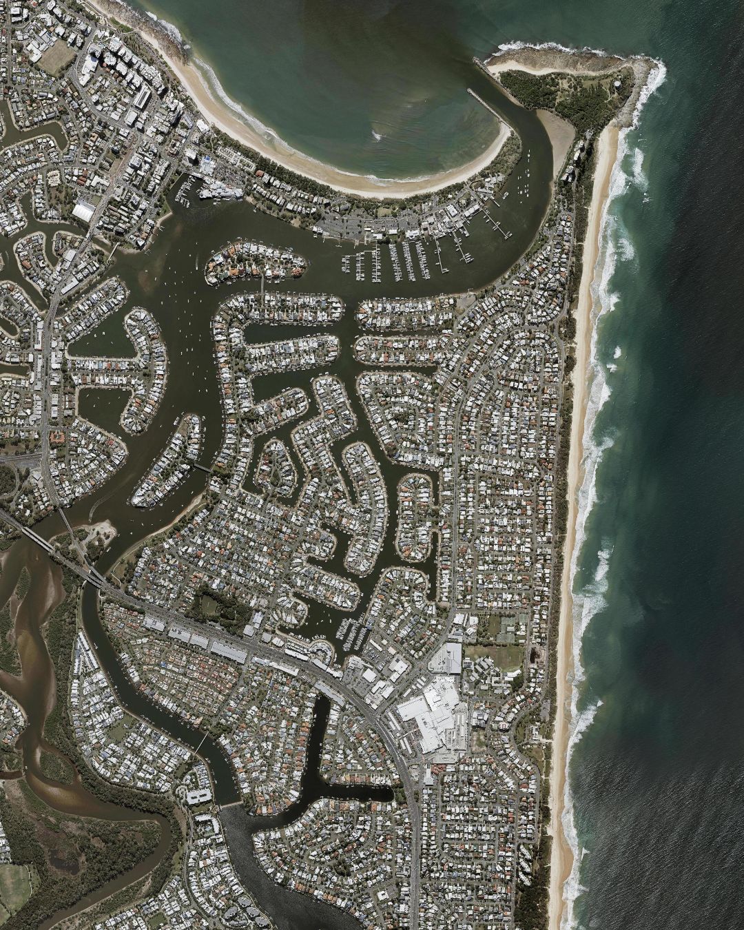 Aerial photograph of Buddina with numbered markers for verified local places